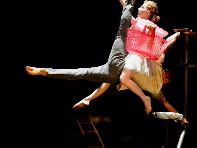 Letní Letná No. 6 – Hello, Poly! Perfektní všechno-prázdno