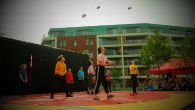 ÓDA NA CIRKUS IN BEWEGING