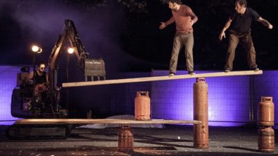 Letní Letná No. IV – Cirque Inextremiste – Bagr je nejvíc!