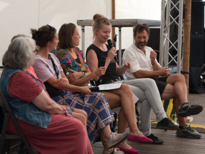 Cirkus není jen pro mladé – proběhla debata na Letní Letné