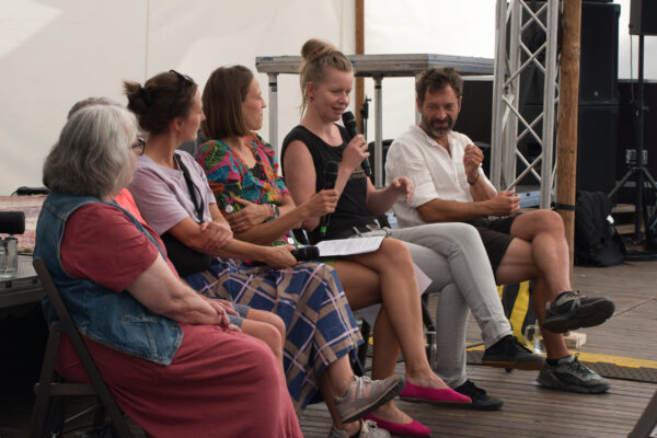Cirkus není jen pro mladé – proběhla debata na Letní Letné