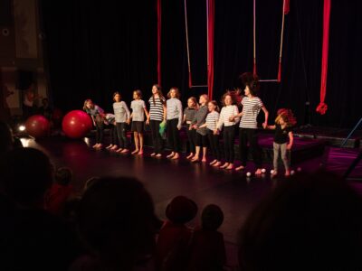 Děkujeme vám za krásný semestr a za vaši účast na závěrečném Defilé