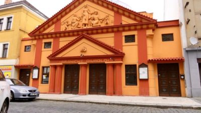 Branické divadlo má nového nájemce – Losers Cirque Company!