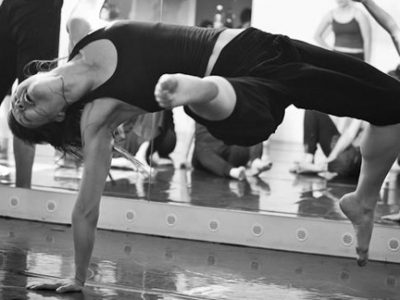 WORKSHOPY FYZICKÉHO A TANEČNÍHO DIVADLA – Spitfire company