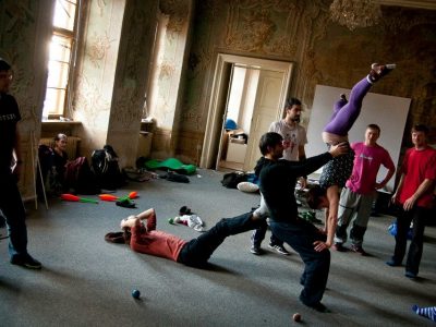 Cirkonet: Česko-Slovenské stretnutie social a youth cirkusu v Olomouci