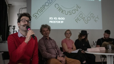 ZAPIŠTE SI DO DIÁŘE: symposium o cirkusové pedagogice